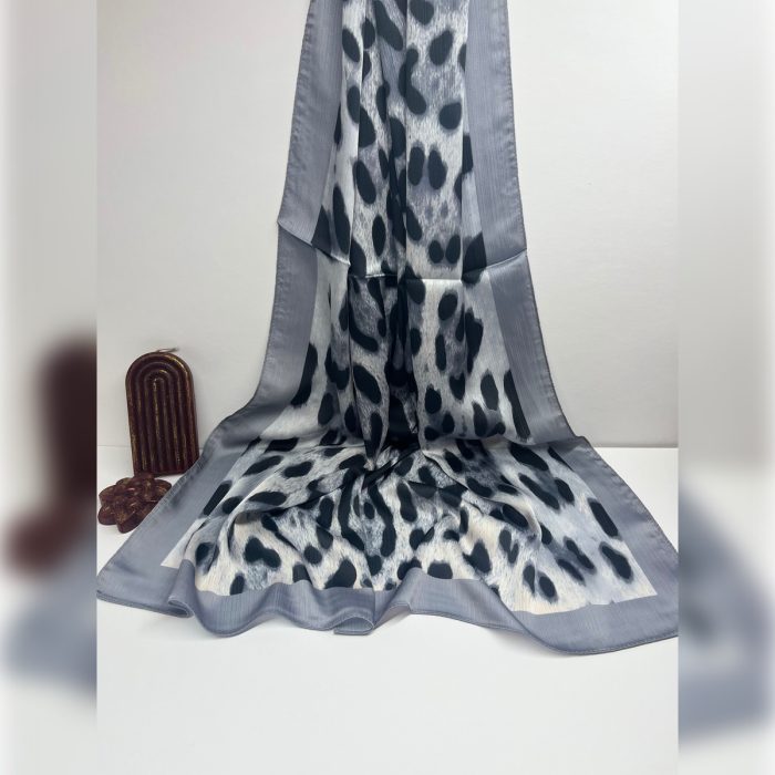 Fivescarf Leopar Desen Brand Şal Gri