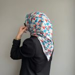 Fivescarf Üçgen Desen Twill Polyester Eşarp Krem